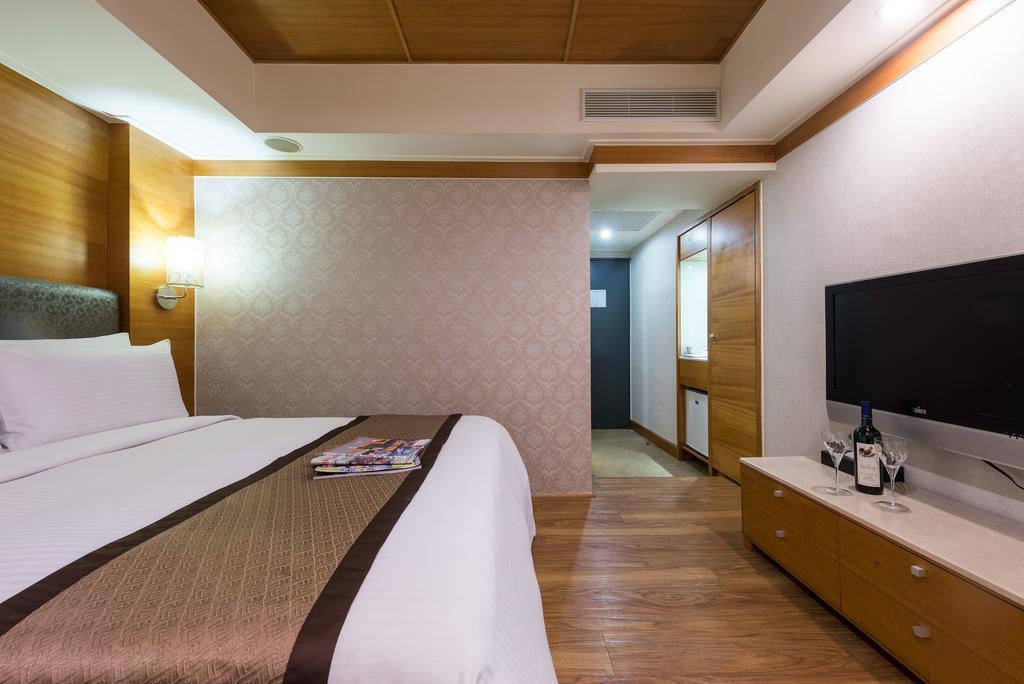 Forward Suites Ⅰ Тайпей Екстериор снимка